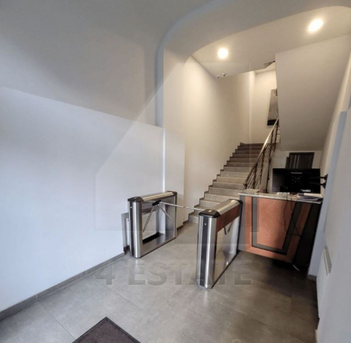 Бизнес-центр «Кустос LOFT».м.Цветной бульвар