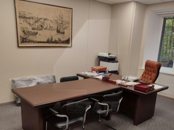 Офисное помещение с отд. входом, м.Цветной б-р.