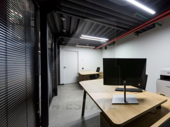 Аренда помещения с отдельным входом, м.Спортивная