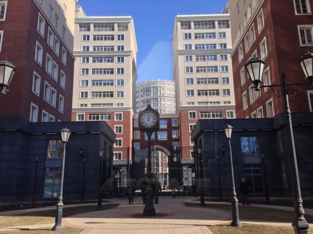 Продажа помещений свободного назначения  в элитном ЖК«Английский квартал», м.Октябрьская