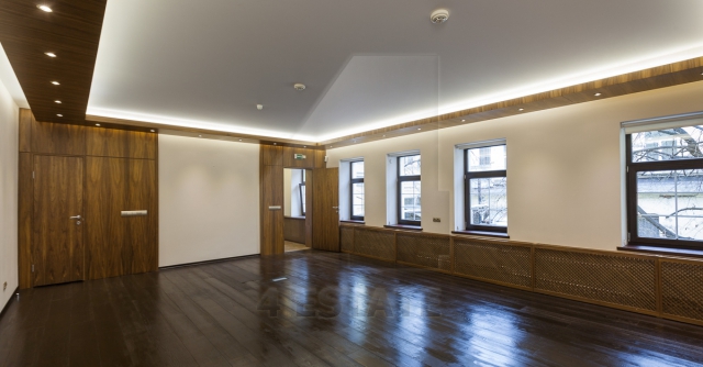 Презентабельный особняк класса В+, м.Арбатская.