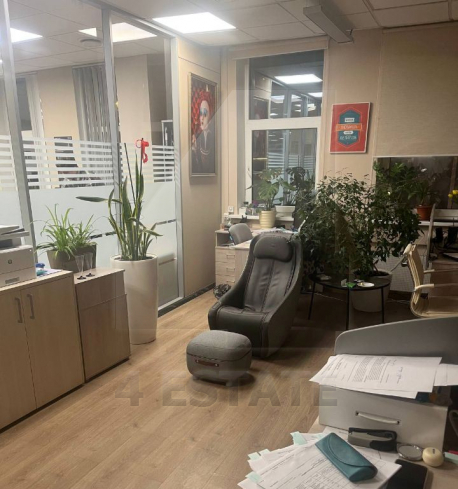 Торговое помещение в аренду, м.Автозаводская.