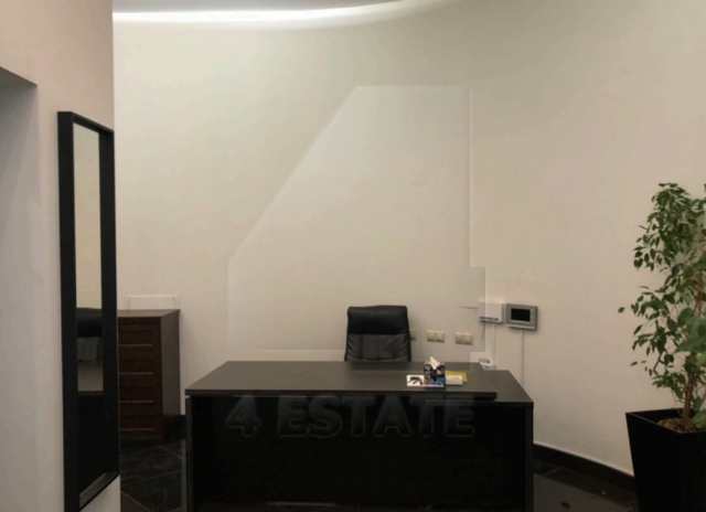 Аренда презентабельного офиса с отд. входом, м.Кропоткинская.