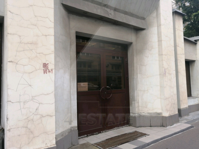 Офисное здание классса В, м. Улица 1905 г.