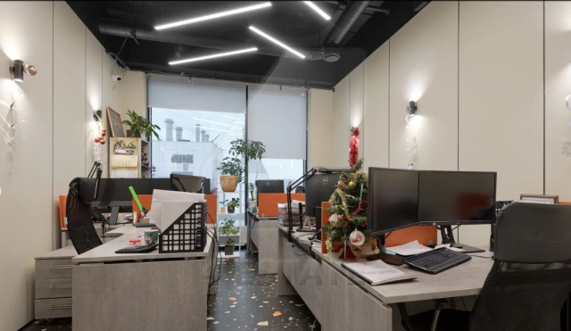 Бизнес-центр "Парк Легенд", м.Автозаводская.