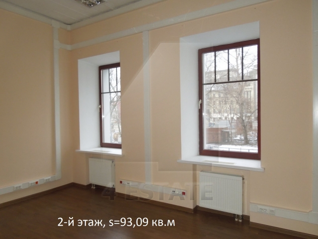 Аренда торговых и офисных помещений в особняке класса А, м.Белорусская.