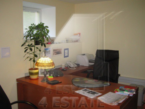 Продажа офиса с отдельным входом,м.Маяковская