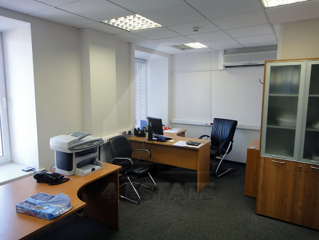 Аренда офисных помещений в бизнес центре класса В+, м. Элекрозаводская.