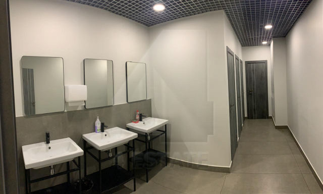 Бизнес-центр «Кустос LOFT».м.Цветной бульвар