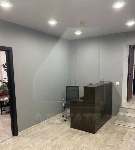 Офис с отдельным входом, м.Маяковская