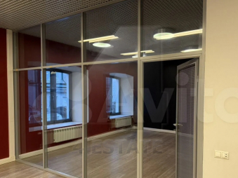 Презентабельный офис в бизнес комплексе класаа А, м.Менделеевская.