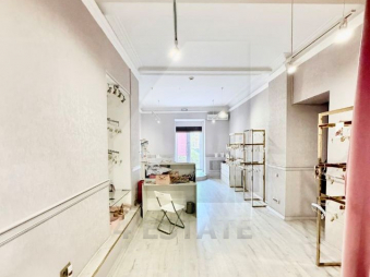 Торговое помещение с отд. входом, м.Баррикадная