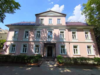 Аренда презентабельного особняка класса А, м.Пушкинская.