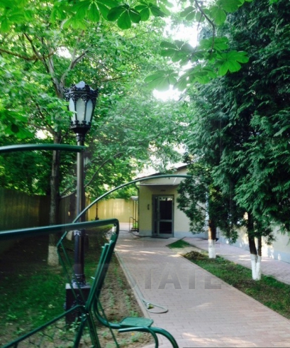 Продажа презентабельного особняка с отделкой в стиле "LOFT", м.Таганская.