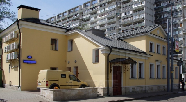 Реконструированный особняк класса В+(можно банк, ресторан), м.Полянка.
