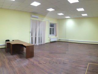 Аренда офисных и торговых помещений в бизнес центре класса В, м. Фрунзенская.