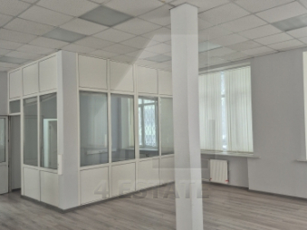 Офисное здание классса В, м. Улица 1905 г.