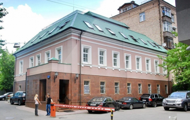 Аренда презентабельного особняка класса А, м.Арбатская.
