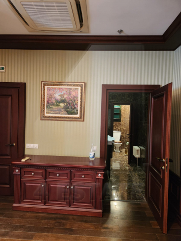 Представительский офис с мебелью в особняке класса А, м.Арбатская.