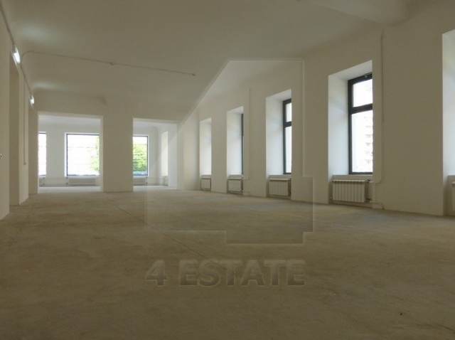 Продажа ПСН с отдельным входом класса В+, м. Цветной бульвар.