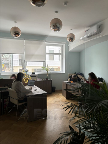 Представительский офис с отд. входом, м.Трубная.