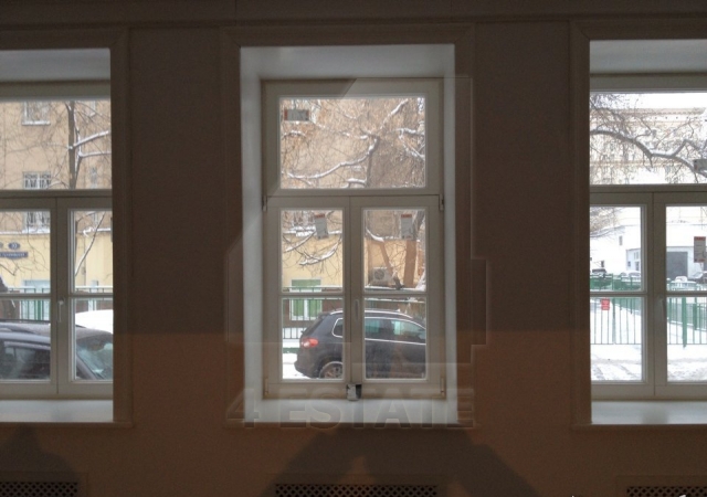 Реконструированный особняк класса А, м.Третьяковская.