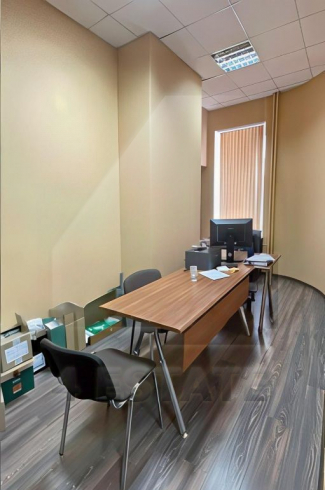 Аренда офиса в бизнес центре класса В+, м.Спортивная.