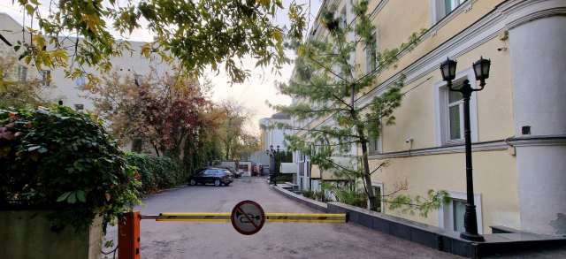 Продажа презентабельного особняка класса В+, м.Трубная.