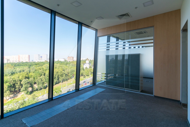 Аренда офисов в бизнес центре "Лотос", м.Нахимовский проспект.