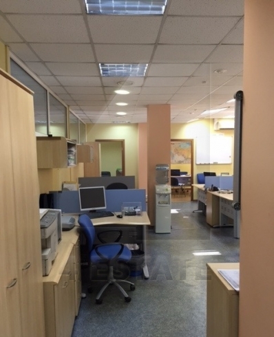 Аренда помещения свободного назначения, м.Баррикадная.