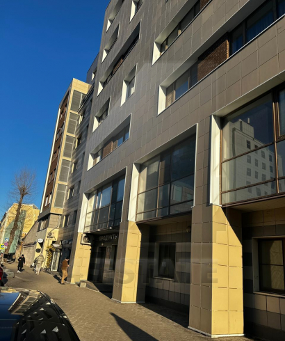 Аренда банковского помещения с отд. входом, м.Маяковская.