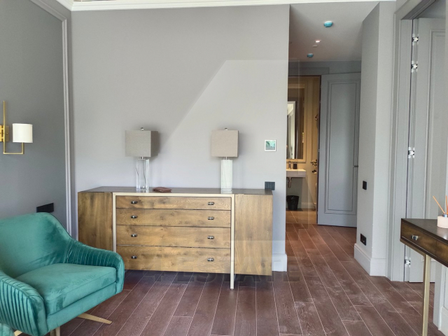 Продажа ритейла и офисов в элитном ЖК "RED 7", м.Красные ворота.