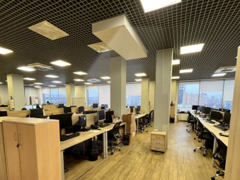 Бизнес-центр "Галерея 76" м.Калужская.