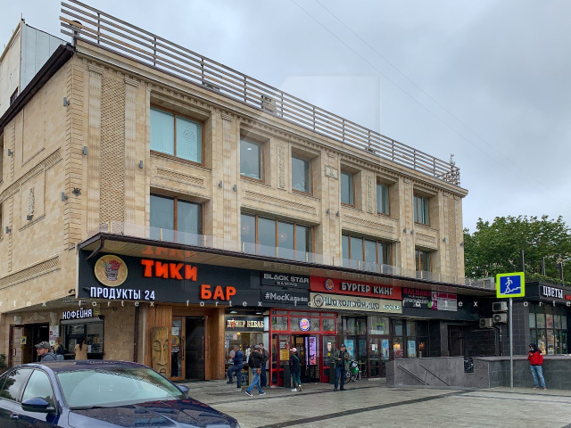 Торгово-офисный центр класса А, м.Баррикадная.