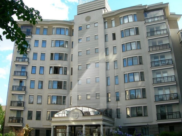 Представительский офис с отдельным входом, м.Смоленская.