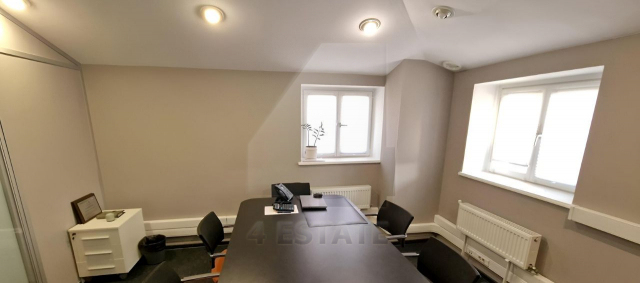 Продажа презентабельного особняка класса В+, м.Трубная.