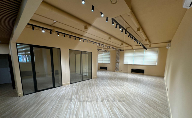 Аренда представительского офиса в элитном ЖК с отдельным входом, м.Цветной б-р.