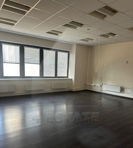 Аренда банковского помещения с отд. входом, м.Маяковская.