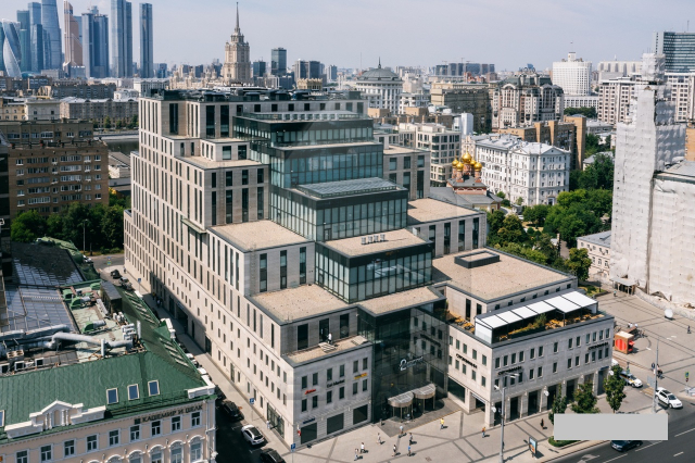 Торгово-офисный центр класса А, м.Смоленская.