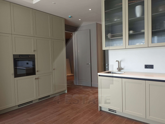 Продажа ритейла и офисов в элитном ЖК "RED 7", м.Красные ворота.