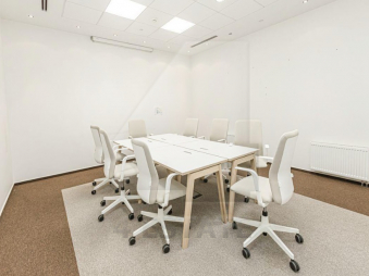 Аренда помещений в представительскомом бизнес-центре Премиум класса «Романов Двор» (Romanov Dvor), м. Арбатская.