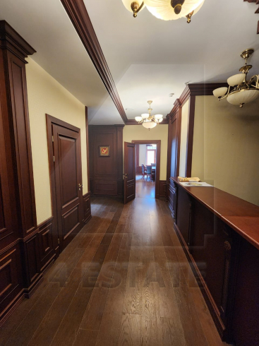 Представительский офис с мебелью в особняке класса А, м.Арбатская.