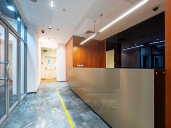 Аренда помещений в представительскомом бизнес-центре Премиум класса «Романов Двор» (Romanov Dvor), м. Арбатская.