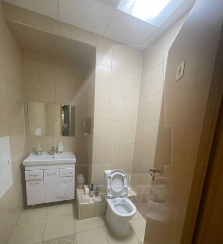 Аренда офиса в бизнес центре класса В+, м.Спортивная.