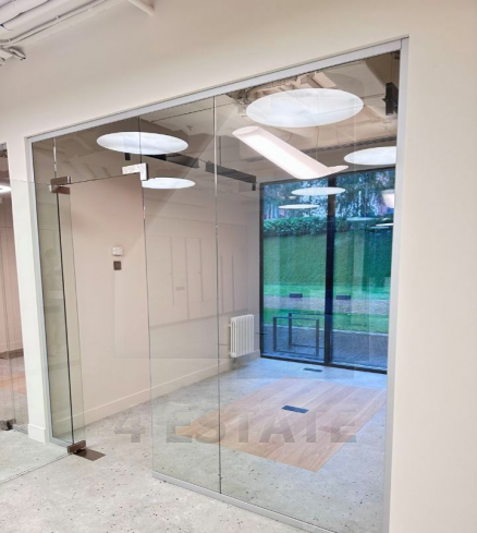 Помещения с отдельным входом в ЖК "Садовые кварталы", м.Фрунзенская.