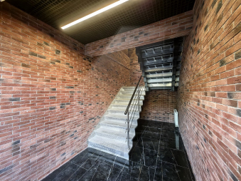 Торговая площадь с отд. входом (можно общепит), м.Добрынинская.