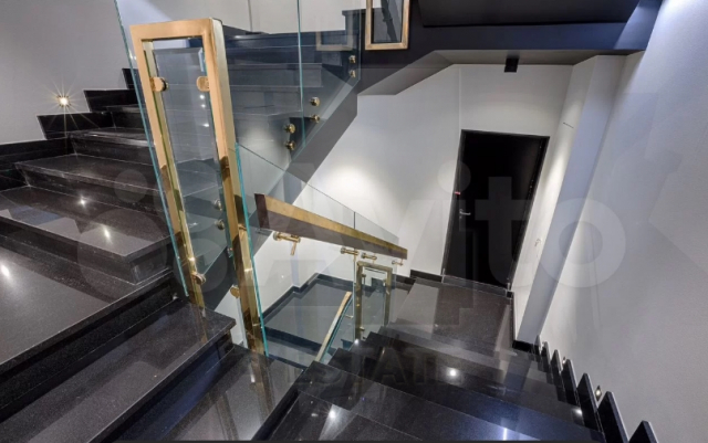 Бизнес-центр "ARKENSTON" класса А+, м.Спортивная.