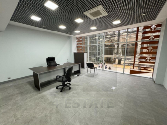 Аренда офисов в новом бизнес-центре" Верейская Плаза III" м.Давыдковская.