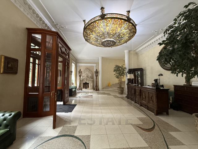 Презентабельный особняк класса В+, м. Красные ворота.