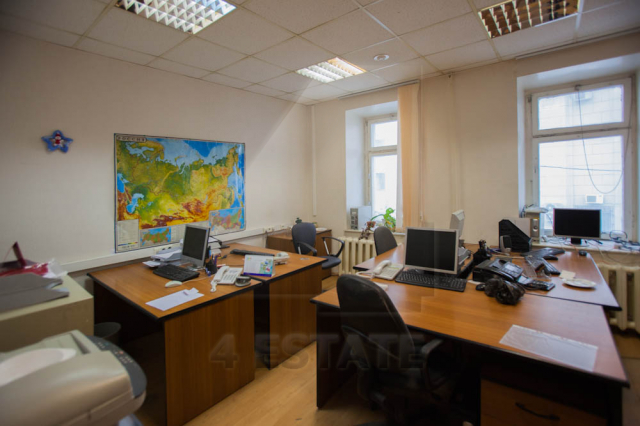Продажа офисного особняка, м.Новокузнецкая.